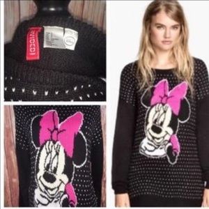 Oversized Minnie Mouse sweater